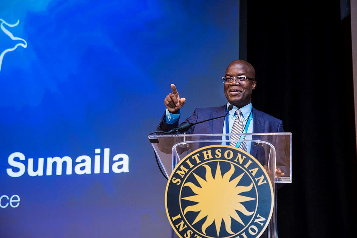 rashid-sumaila-6.jpg